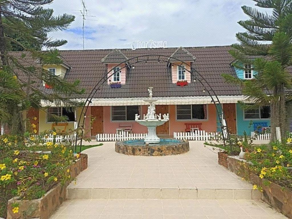 Charisma Resort Suan Phueng Exterior photo