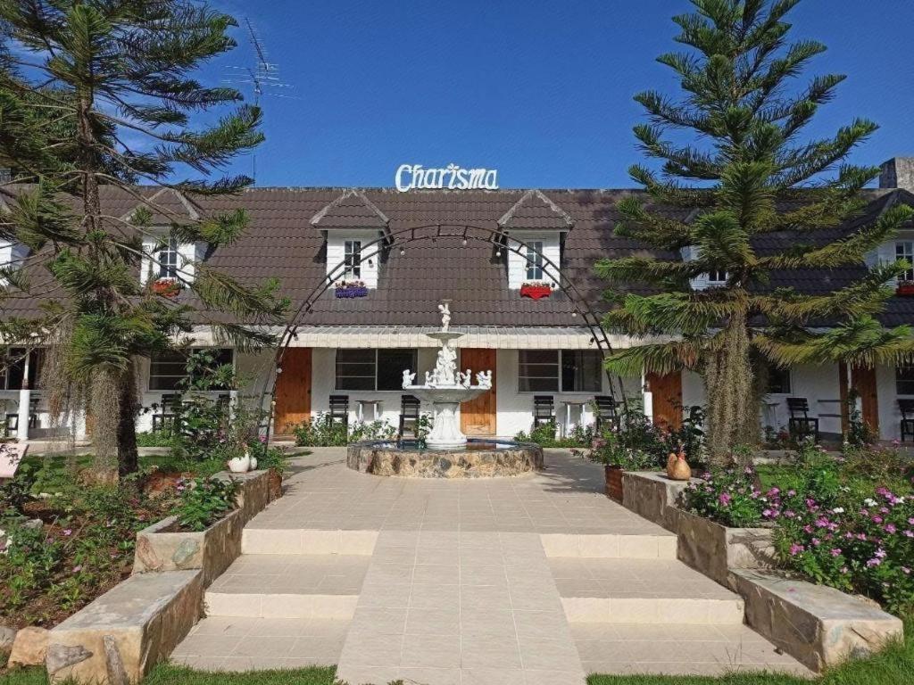 Charisma Resort Suan Phueng Exterior photo